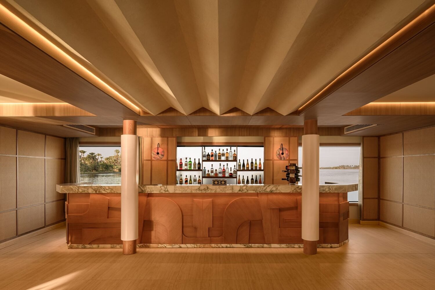 The bar on Le Fayan Suites