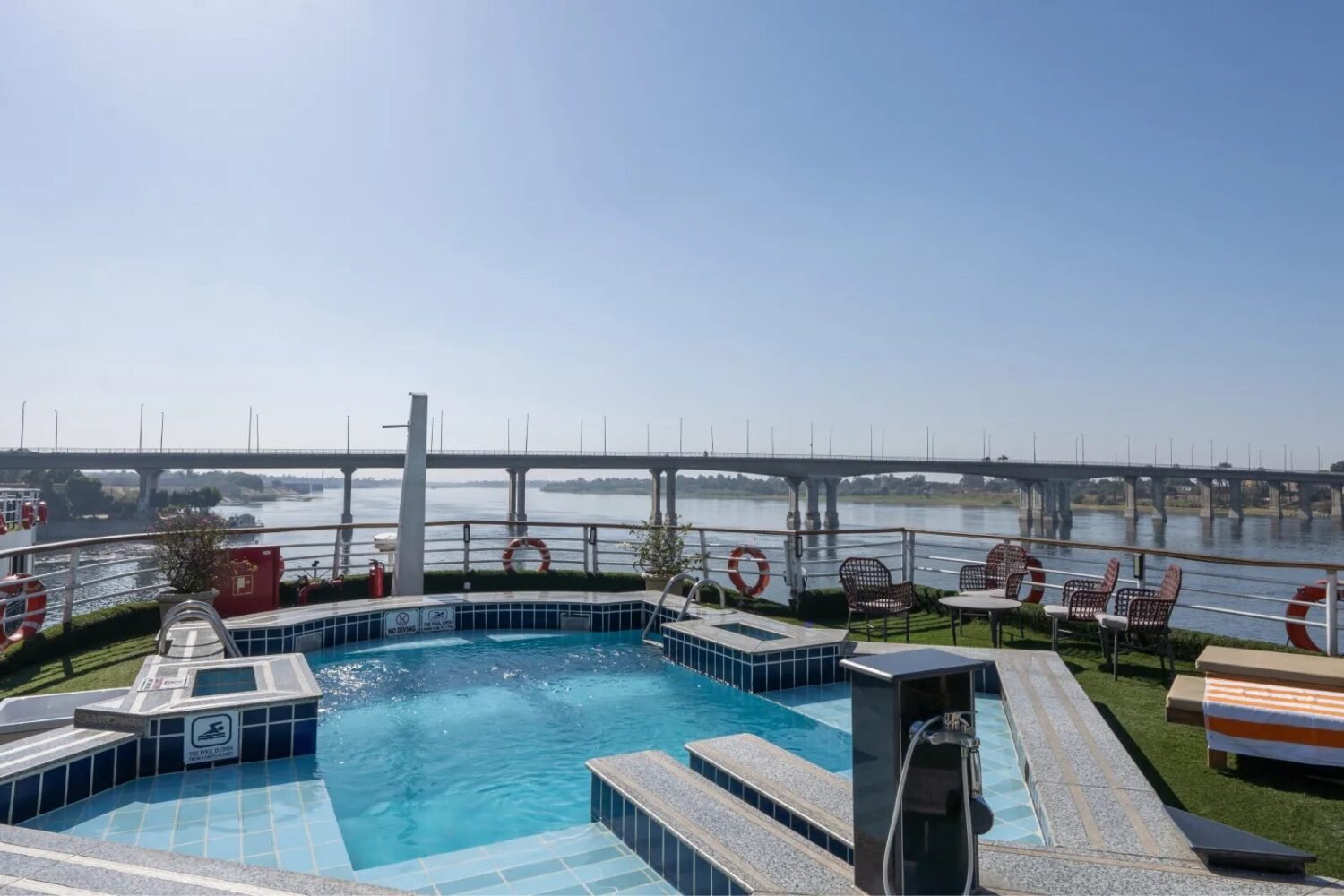 Nile Excellence sundeck pool with the Nile behind