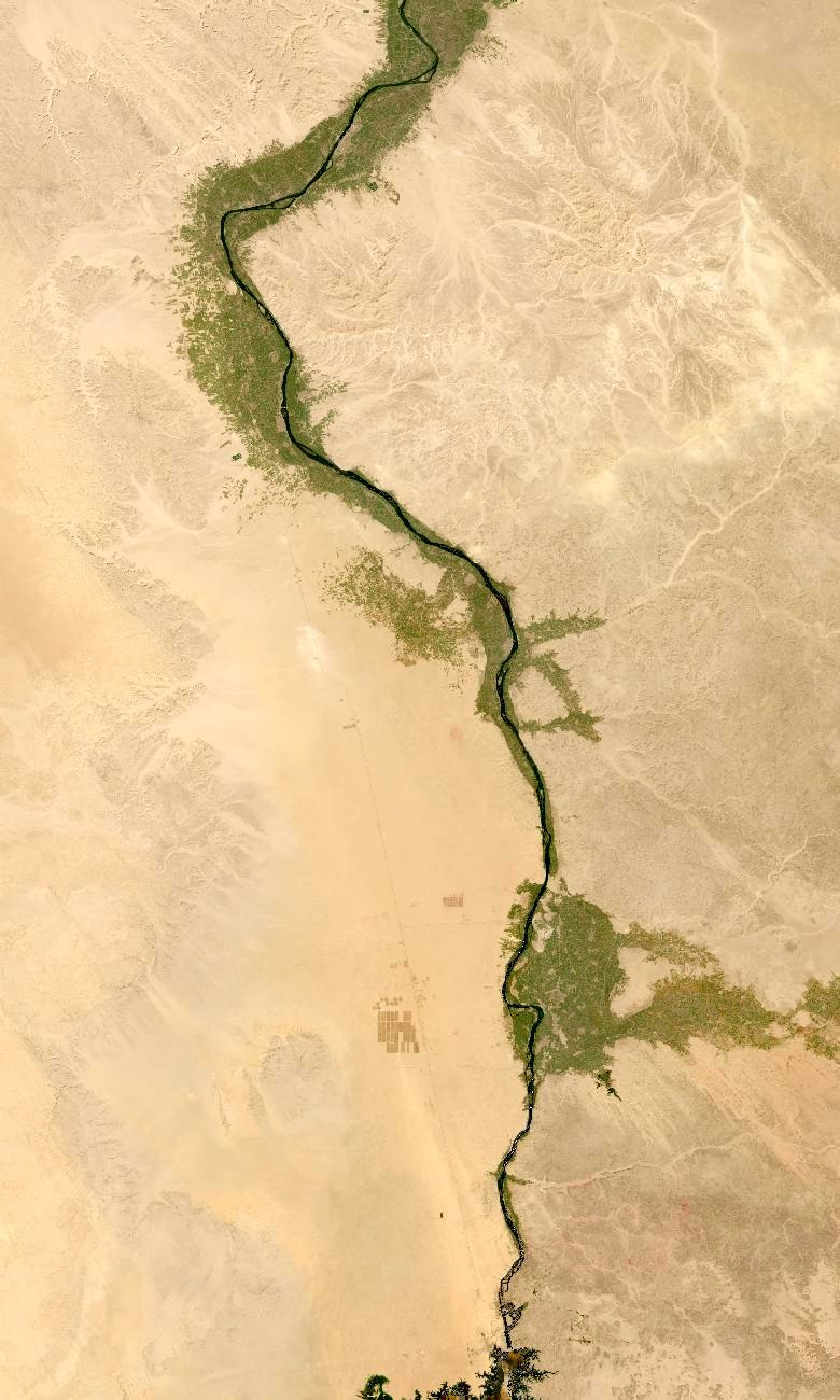 Satellite view of the Nile valley between Luxor and Aswan