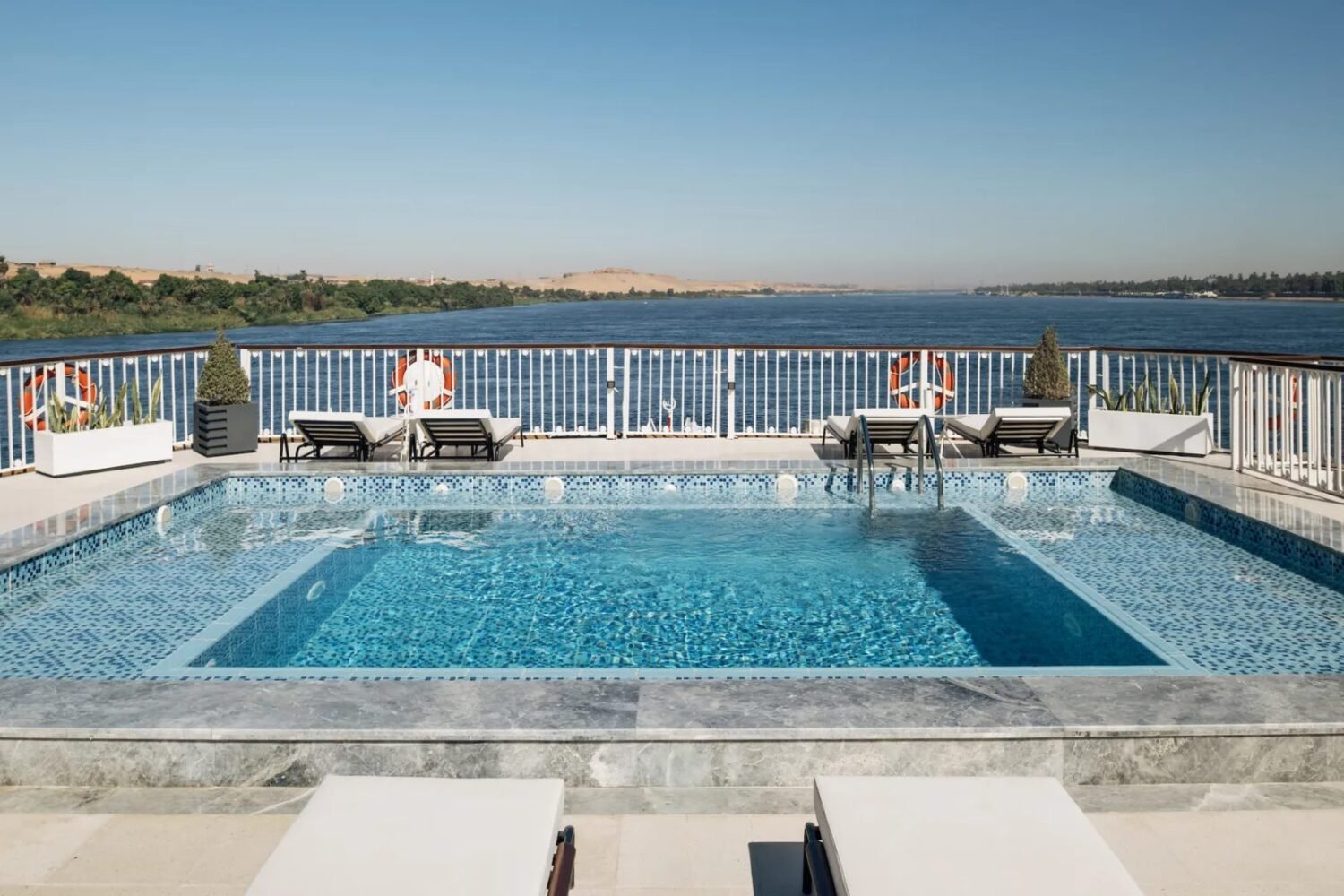 The sundeck pool on Tulip Nile cruise